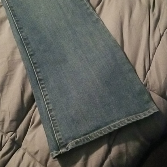 Levi Signature Jeans - Picture 2 of 7
